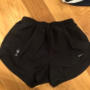 Black nike shorts